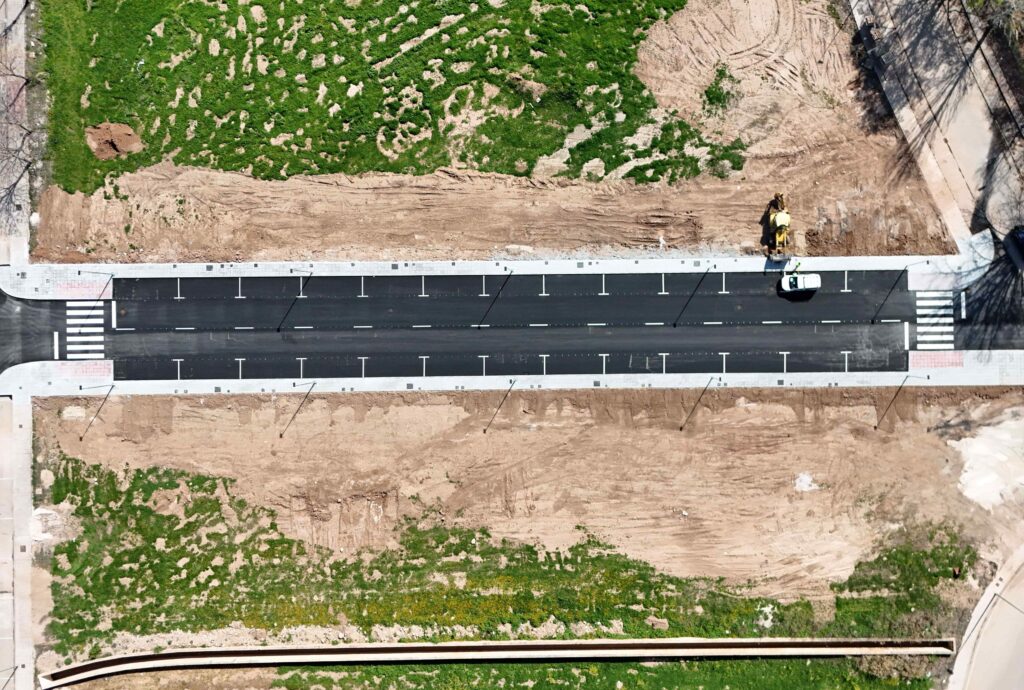 Dirección de obra y coordinación de seguridad y salud en Huelma Jaén nueva calle polígono industrial