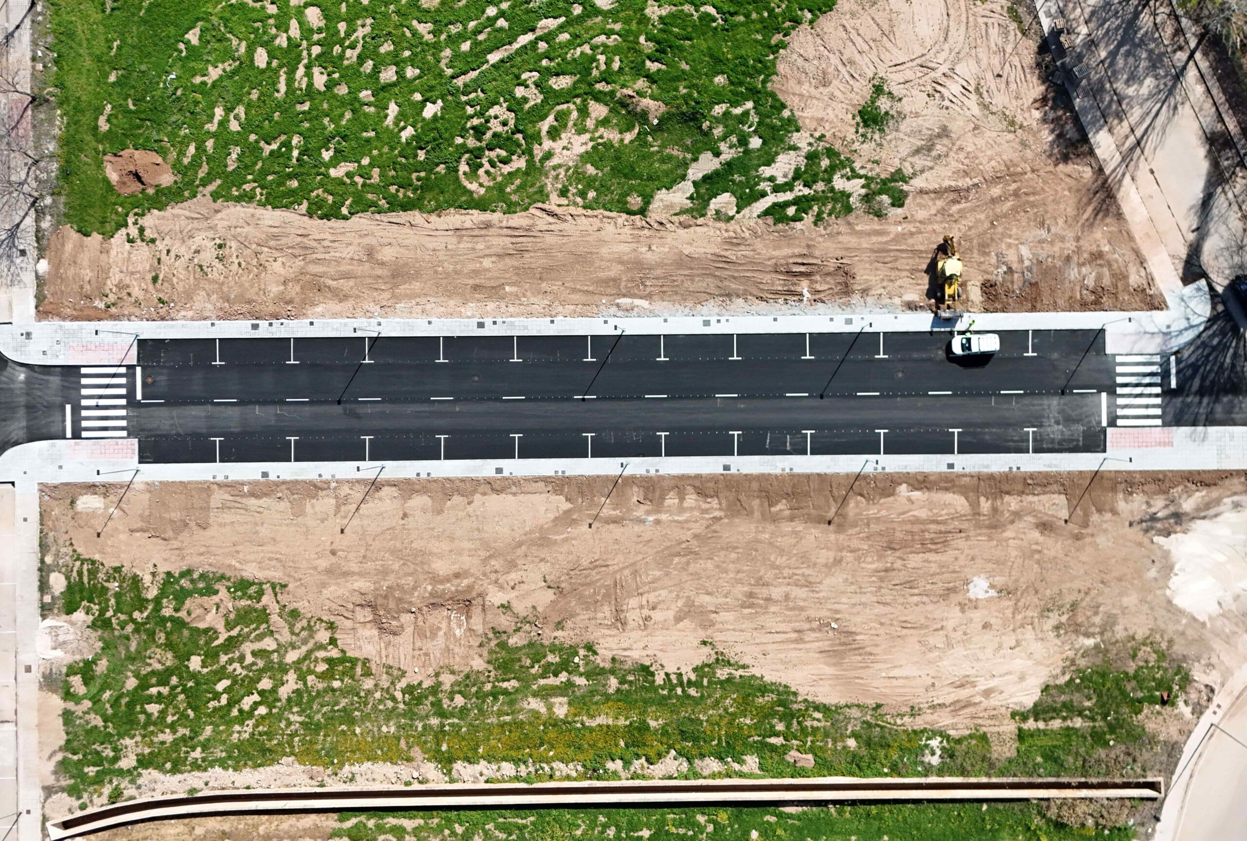 Dirección de obra y coordinación de seguridad y salud en Huelma Jaén nueva calle polígono industrial
